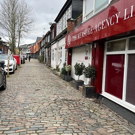 Studio Flat In The Heart Of Golders Green 런던 외부 사진